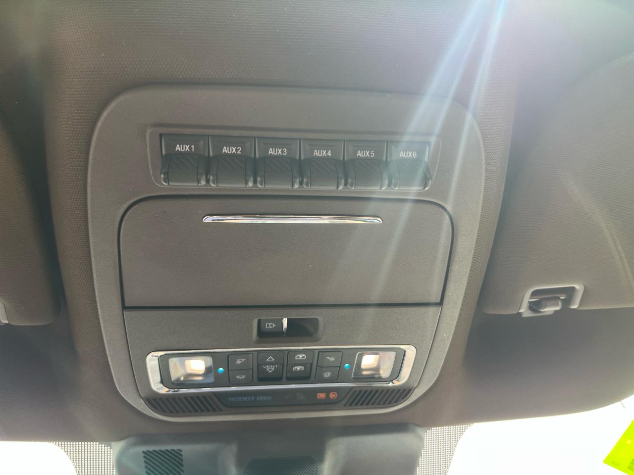 Ford Super Duty F-350 SRW  2024
