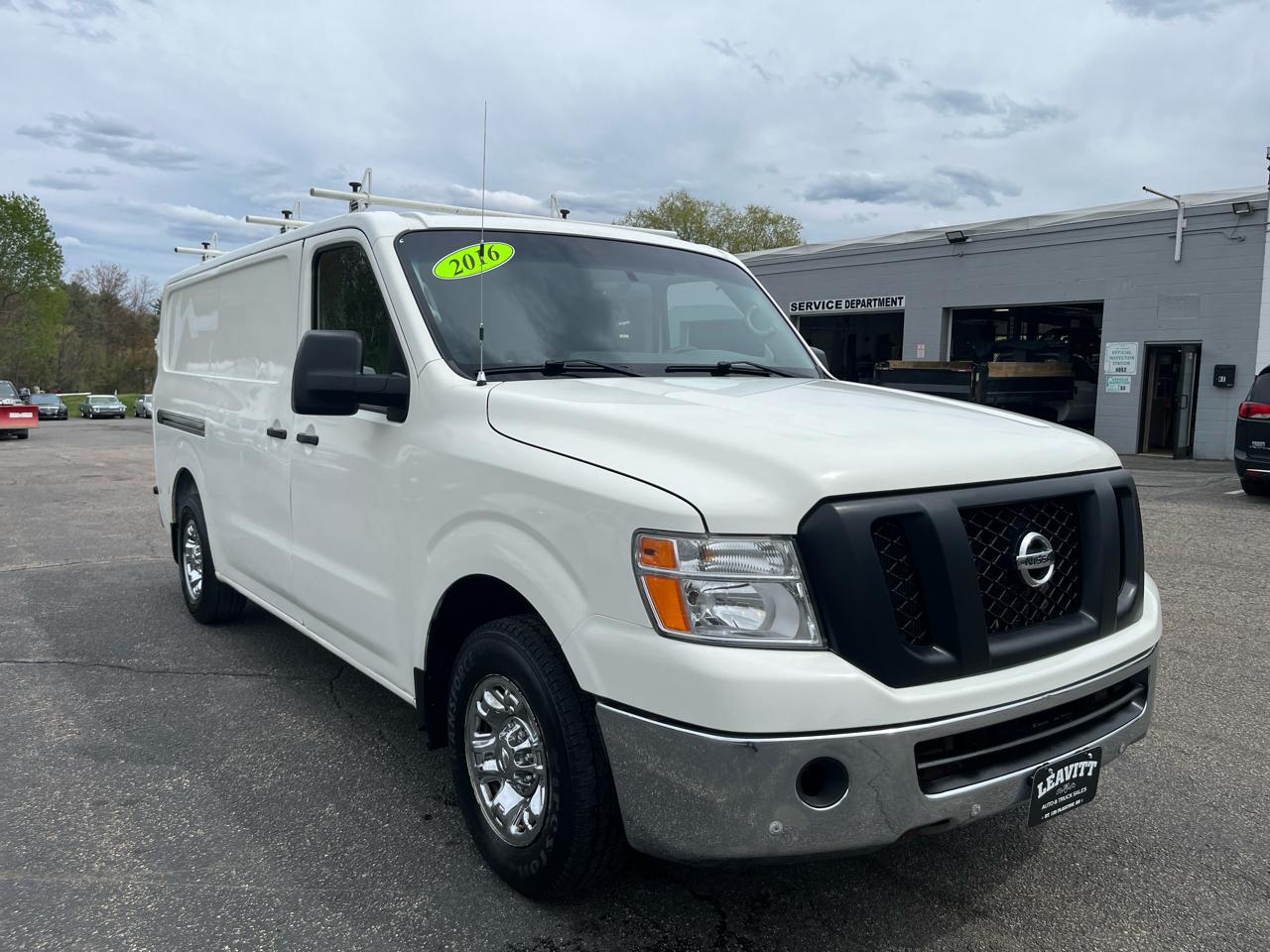 Nissan NV Standard Roof 1500 V6 S 2016