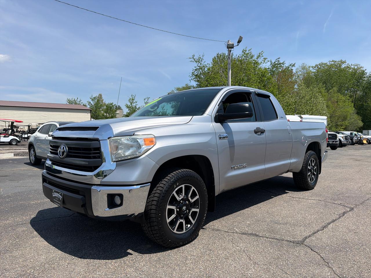 Toyota Tundra 4WD Truck  2014