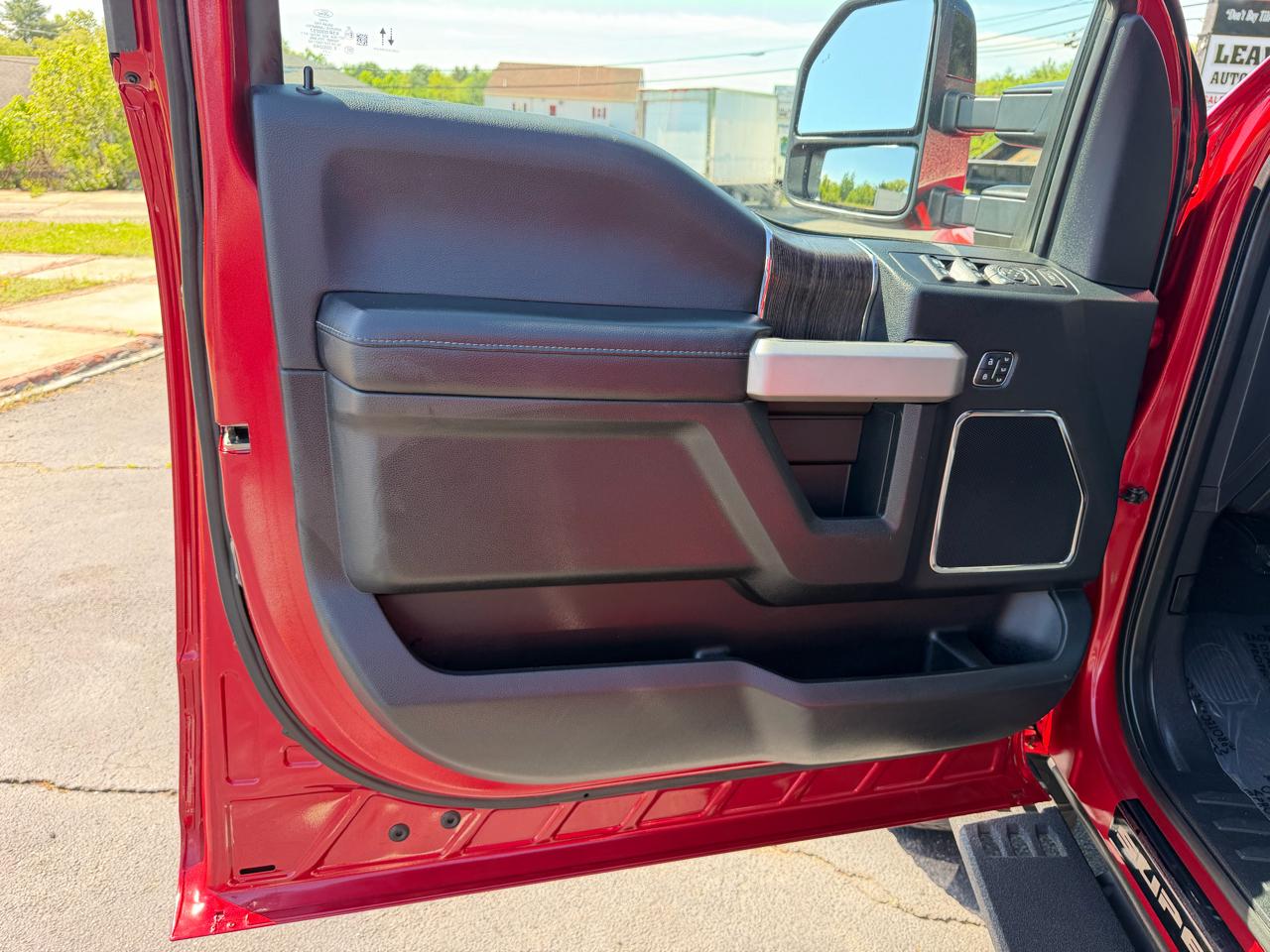 Ford Super Duty F-350 SRW  2021