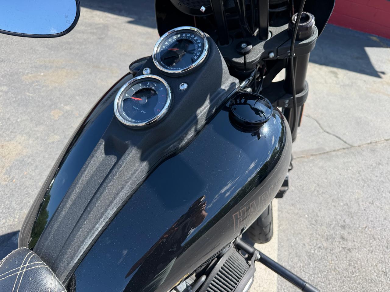 Harley-Davidson FXLRS  2020