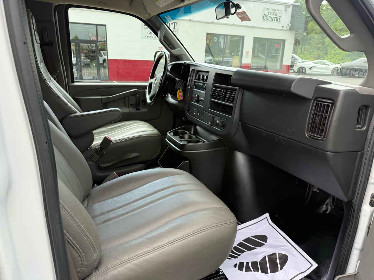 Chevrolet Express Cargo Van  2020