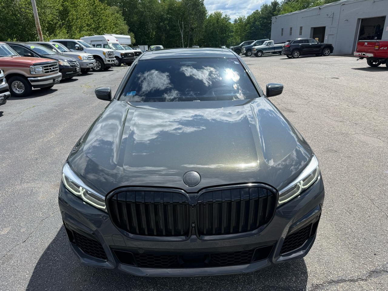 BMW 7 Series  2022