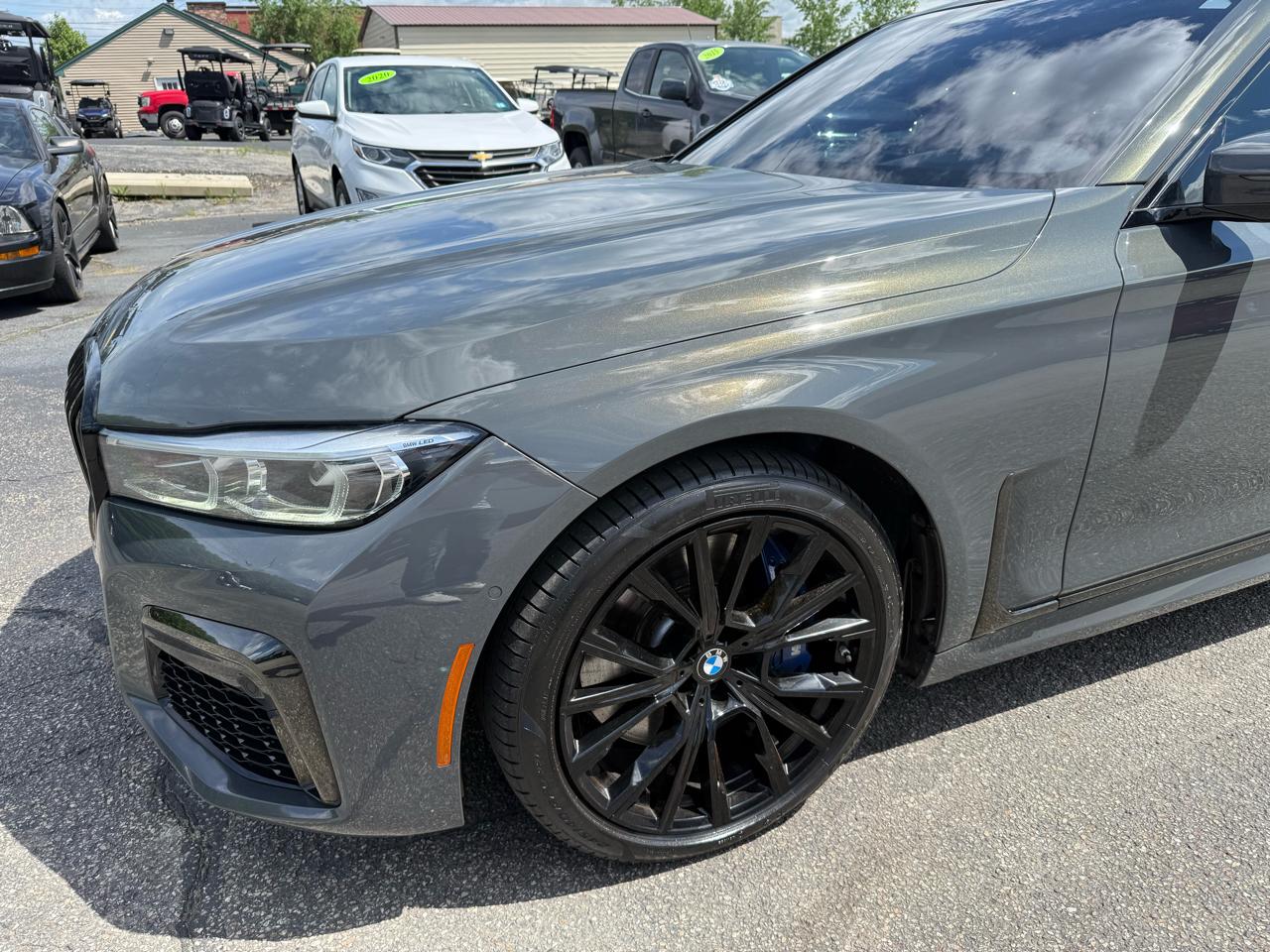 BMW 7 Series  2022