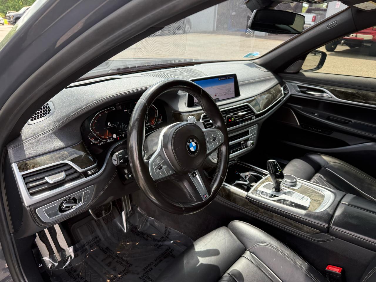 BMW 7 Series  2022