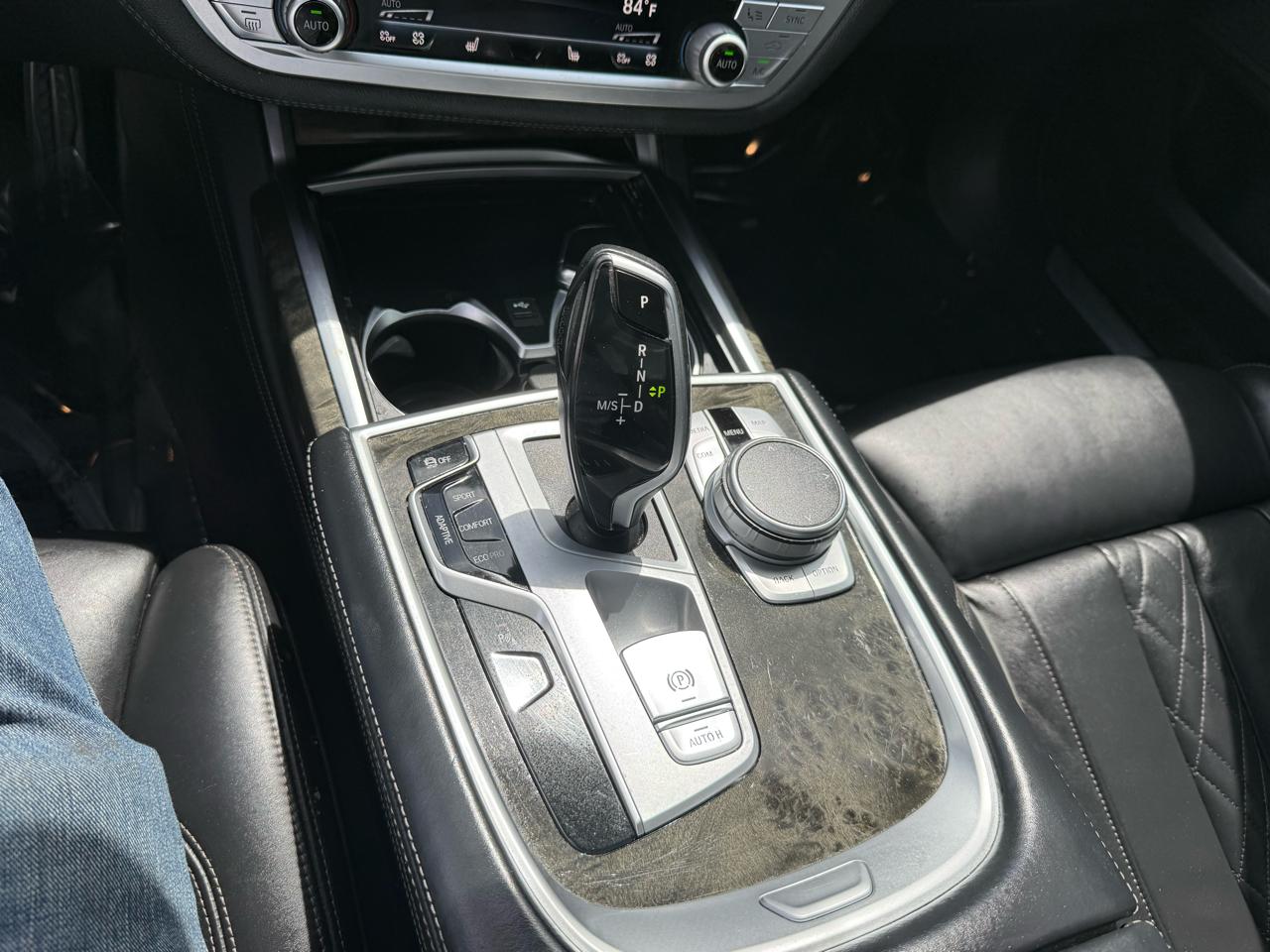 BMW 7 Series  2022