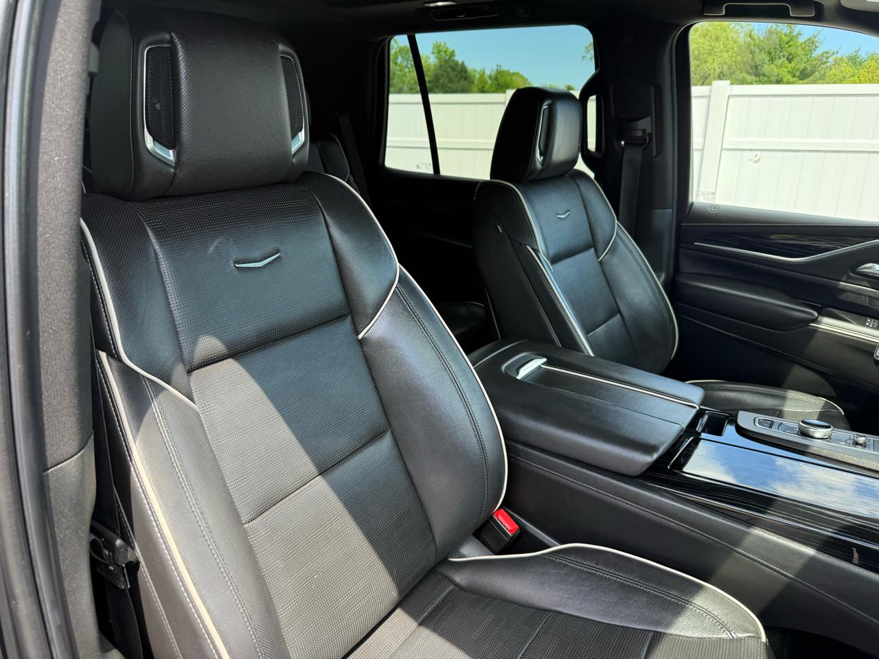 Cadillac Escalade  2022