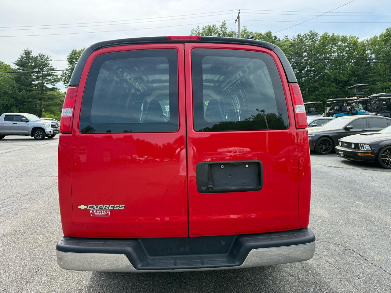 Chevrolet Express Cargo Van  2022