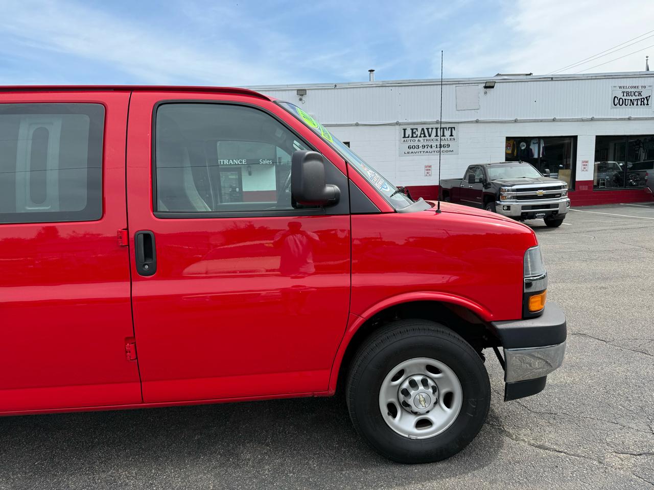 Chevrolet Express Cargo Van  2022