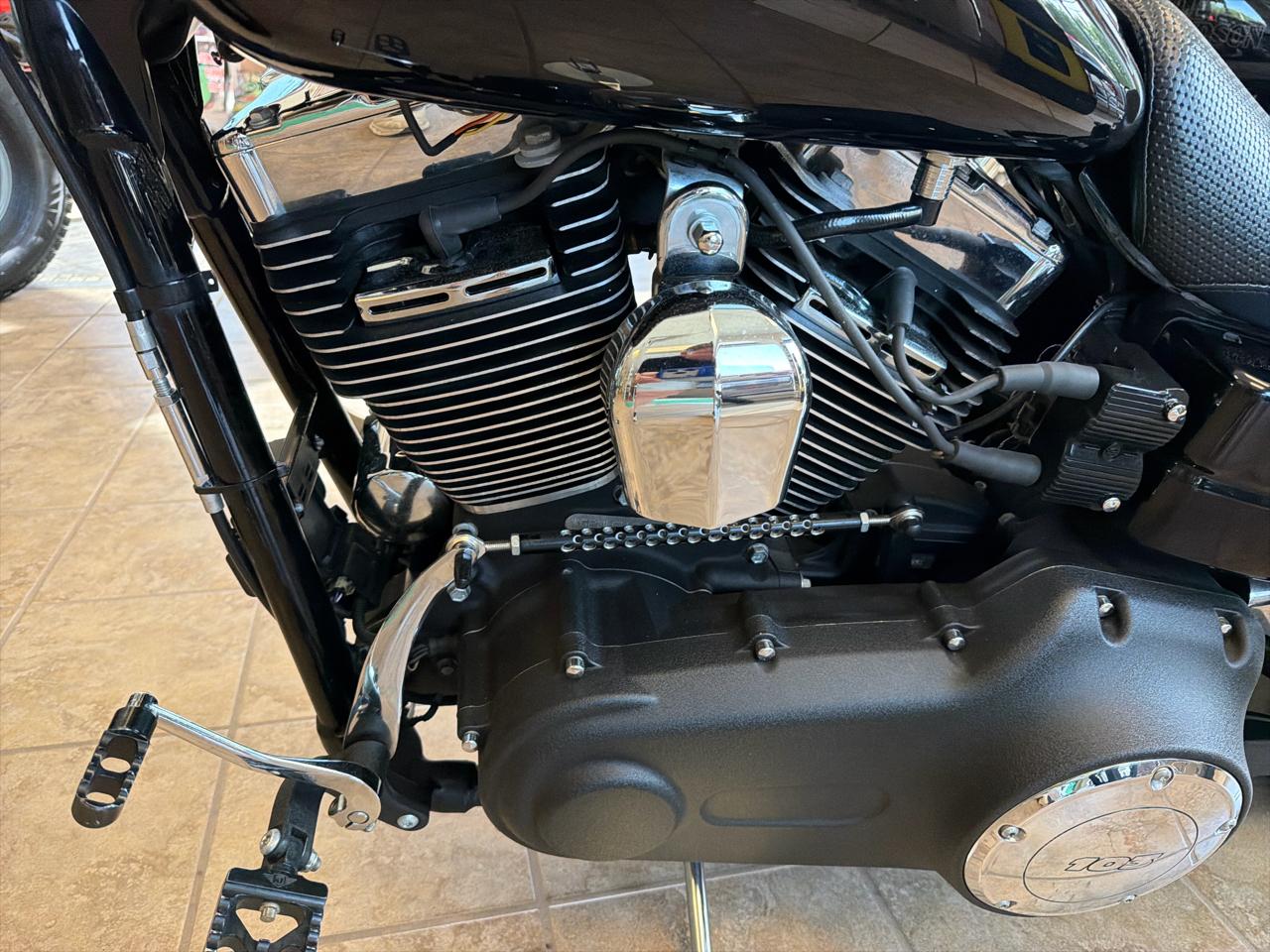 Harley-Davidson Dyna Wide Glide  2017