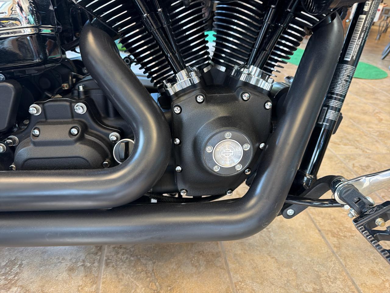 Harley-Davidson Dyna Wide Glide  2017