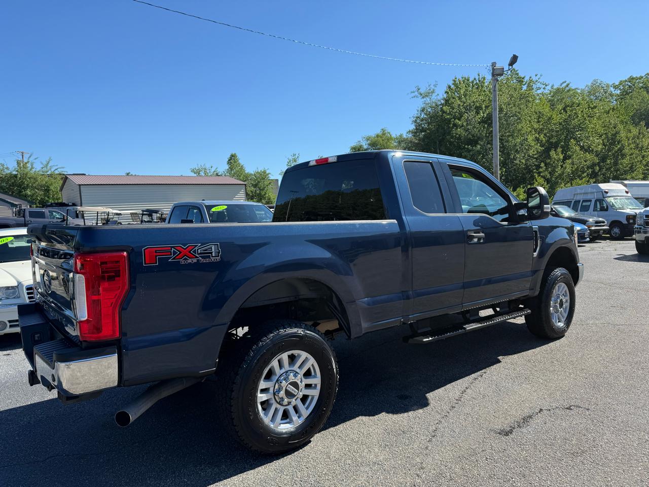 Ford Super Duty F-250 SRW  2017