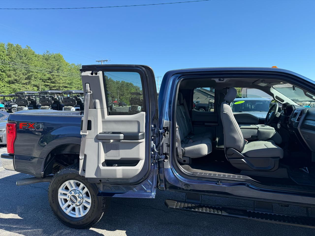 Ford Super Duty F-250 SRW  2017