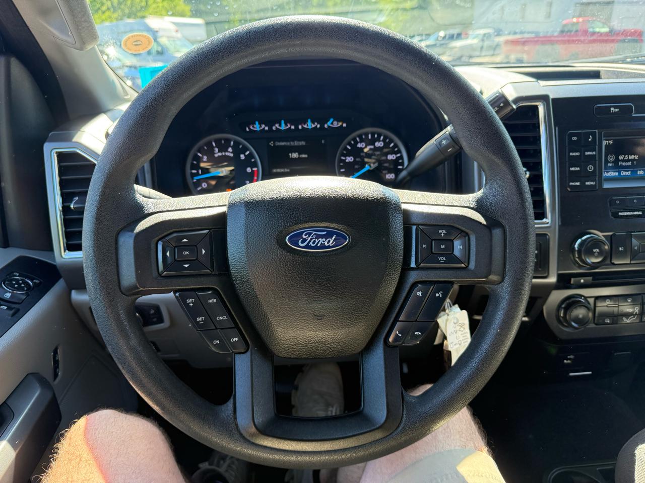 Ford Super Duty F-250 SRW  2017