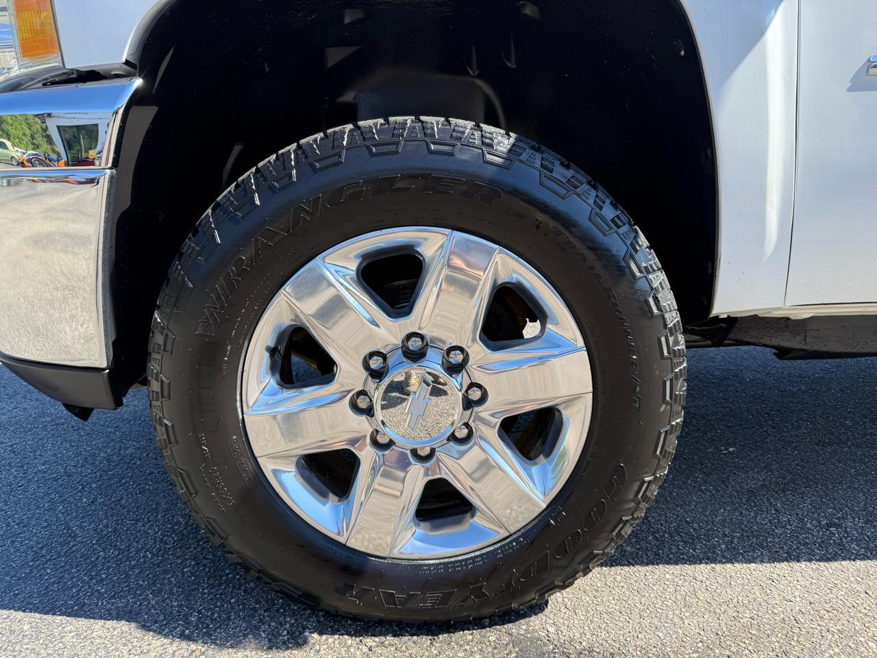 Chevrolet Silverado 2500HD  2011