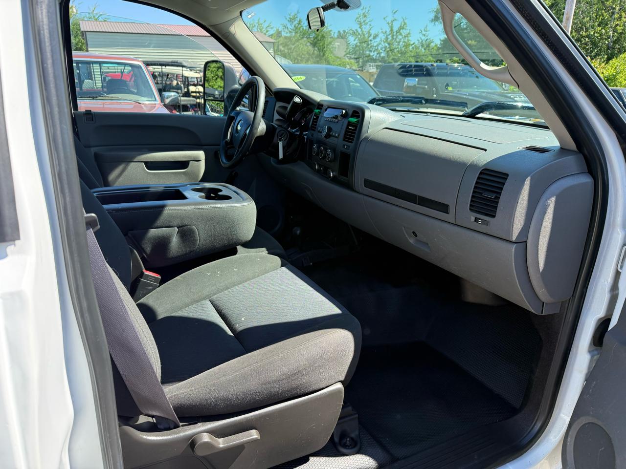 Chevrolet Silverado 2500HD  2011
