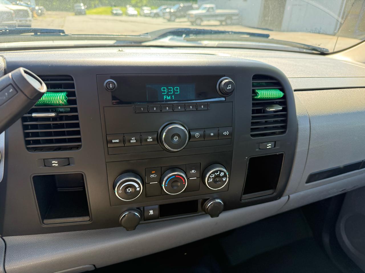 Chevrolet Silverado 2500HD  2011
