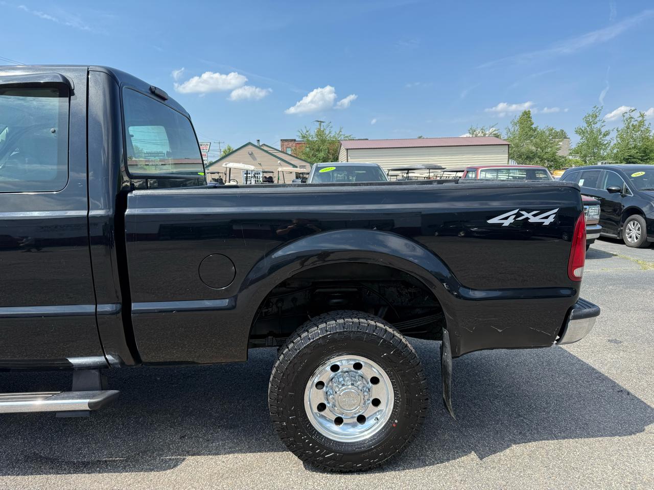 Ford Super Duty F-350 SRW  2004