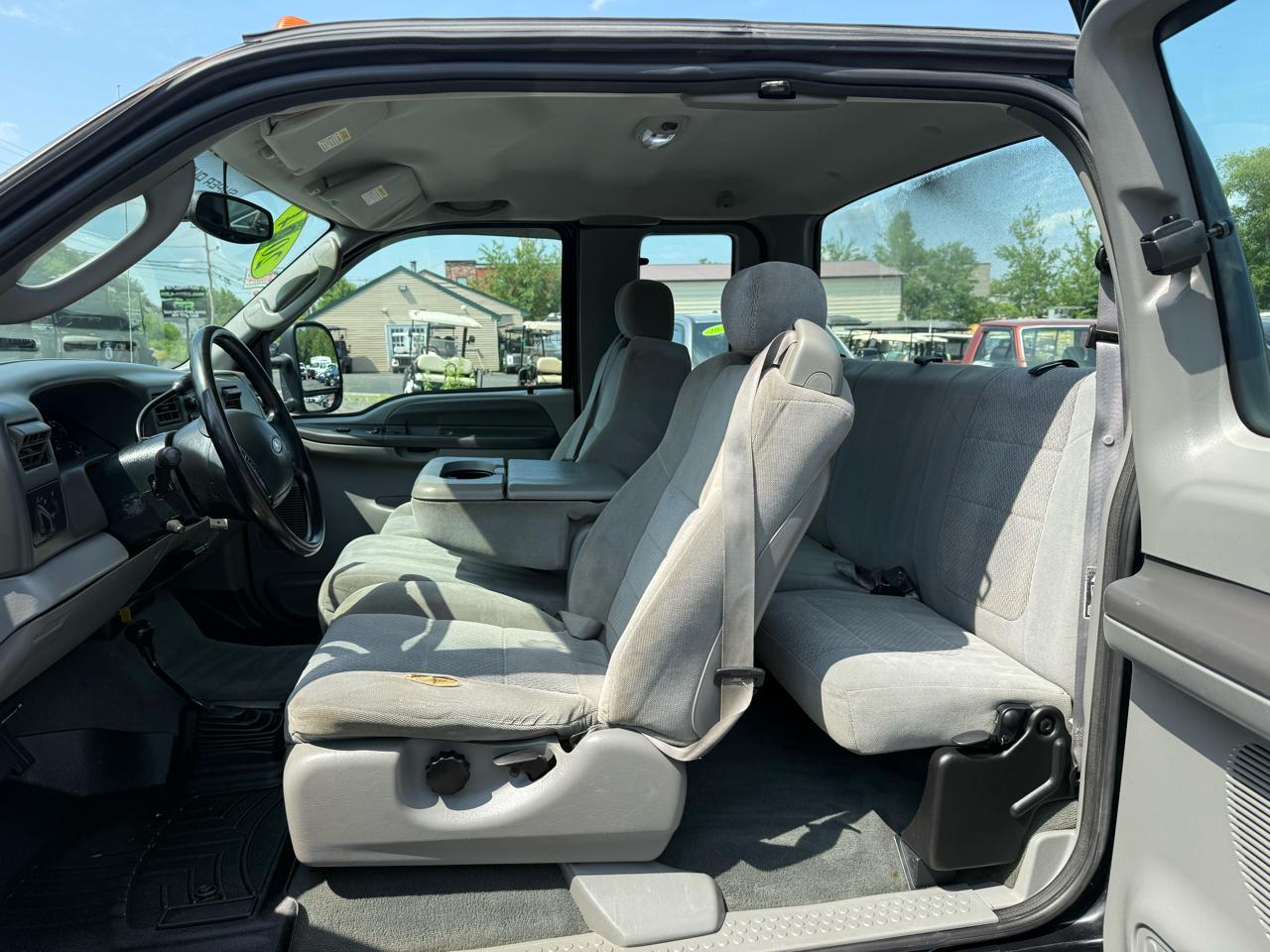Ford Super Duty F-350 SRW  2004