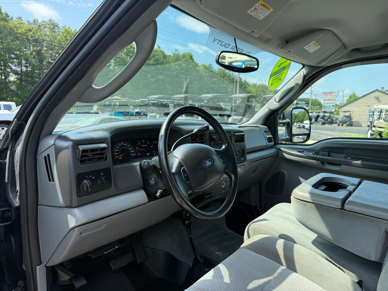Ford Super Duty F-350 SRW  2004