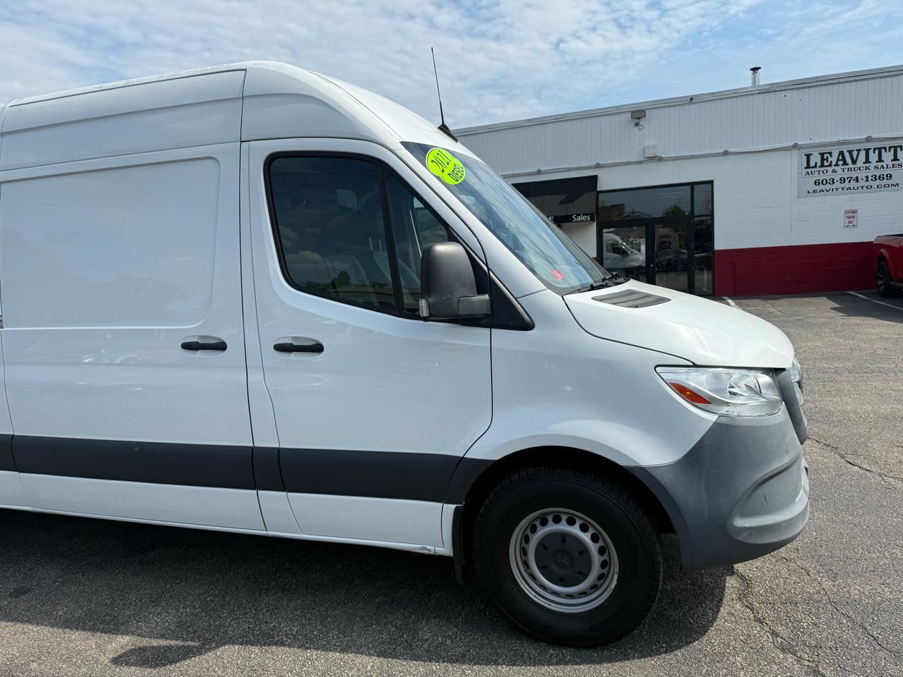 Mercedes-Benz Sprinter Cargo Van  2021