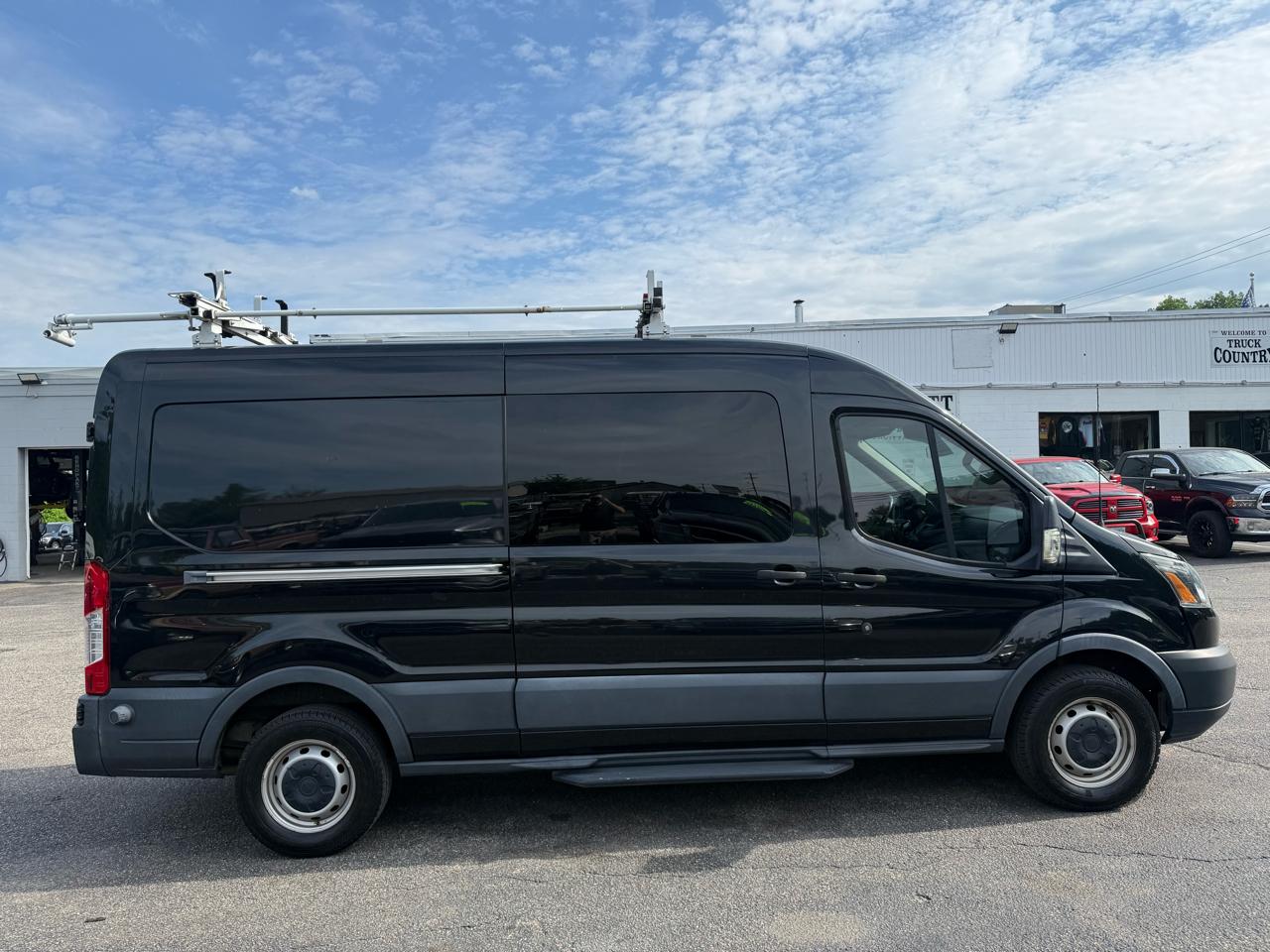 Ford Transit Cargo Van T-250 148" Med Rf 9000 GVWR Sliding RH Dr 2015