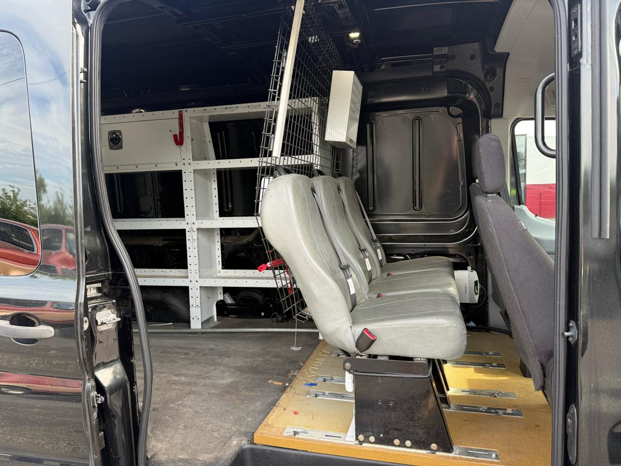 Ford Transit Cargo Van T-250 148" Med Rf 9000 GVWR Sliding RH Dr 2015