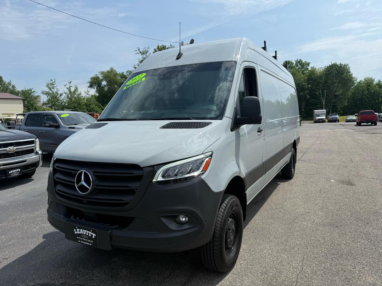 Mercedes-Benz Sprinter Van  2022