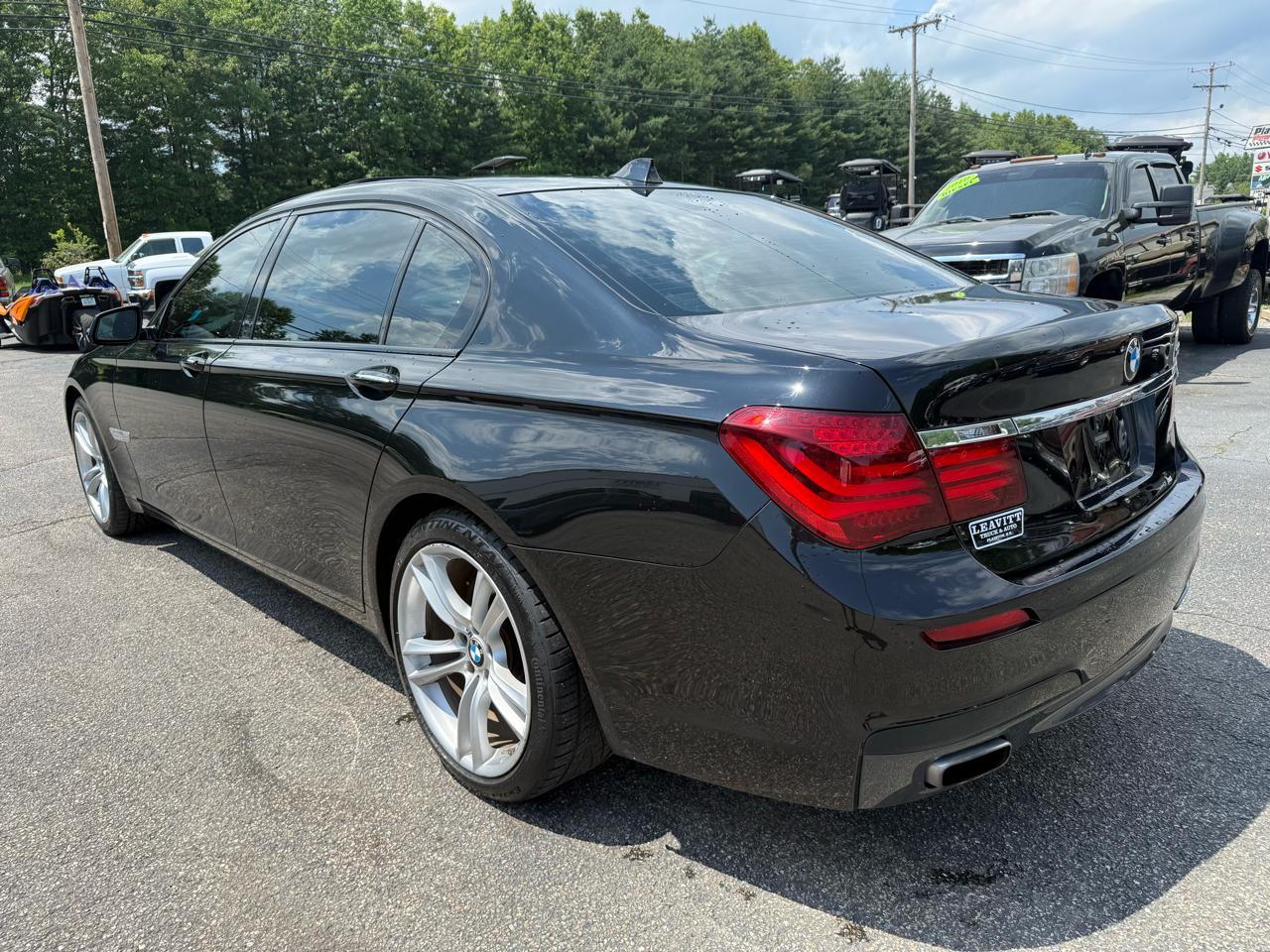 BMW 7 Series  2013