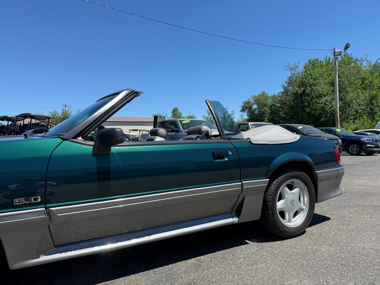 Ford Mustang  1992