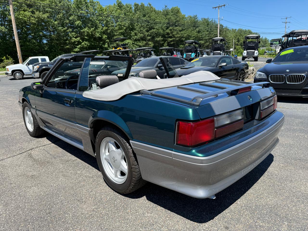 Ford Mustang  1992