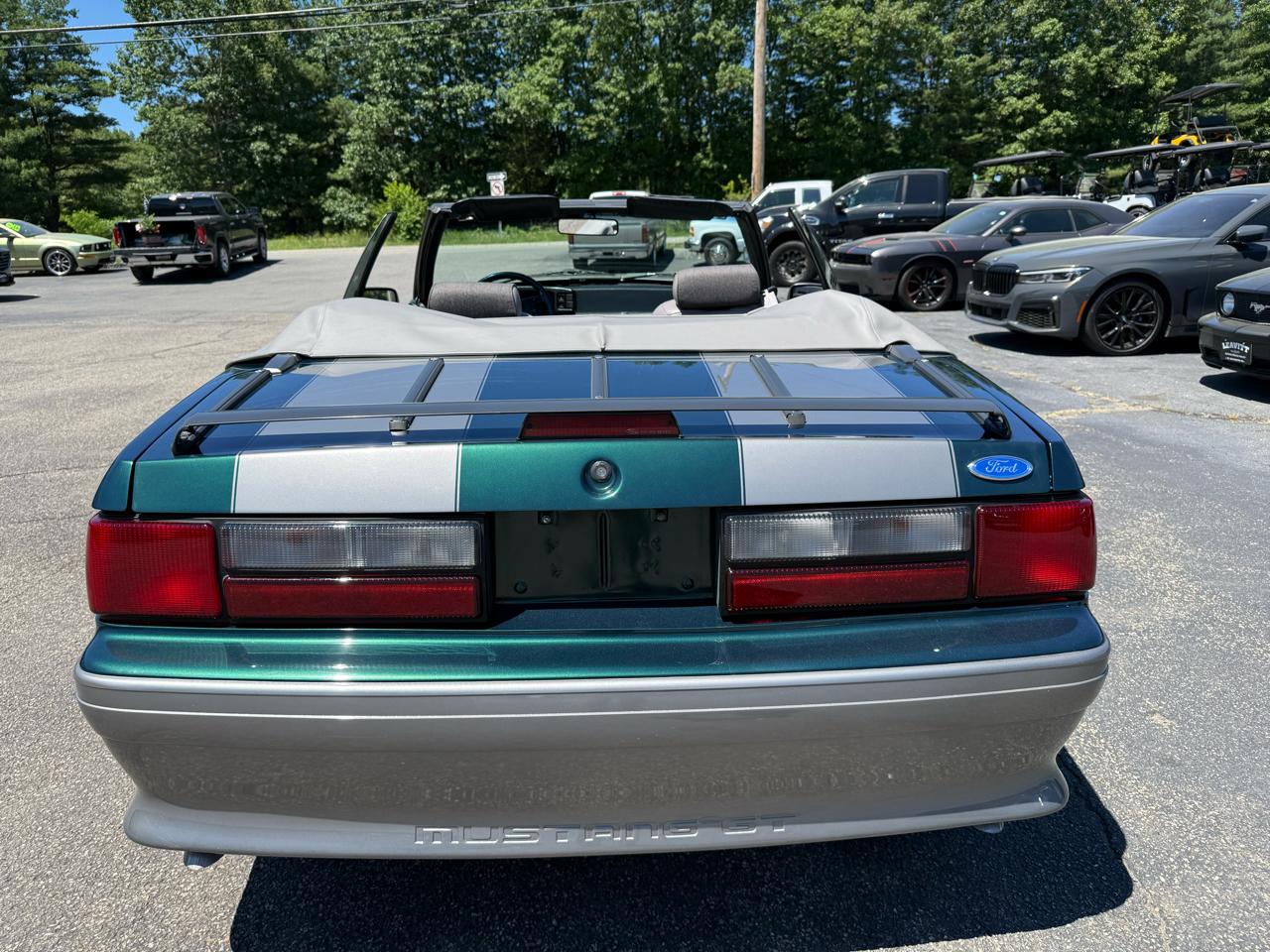 Ford Mustang  1992