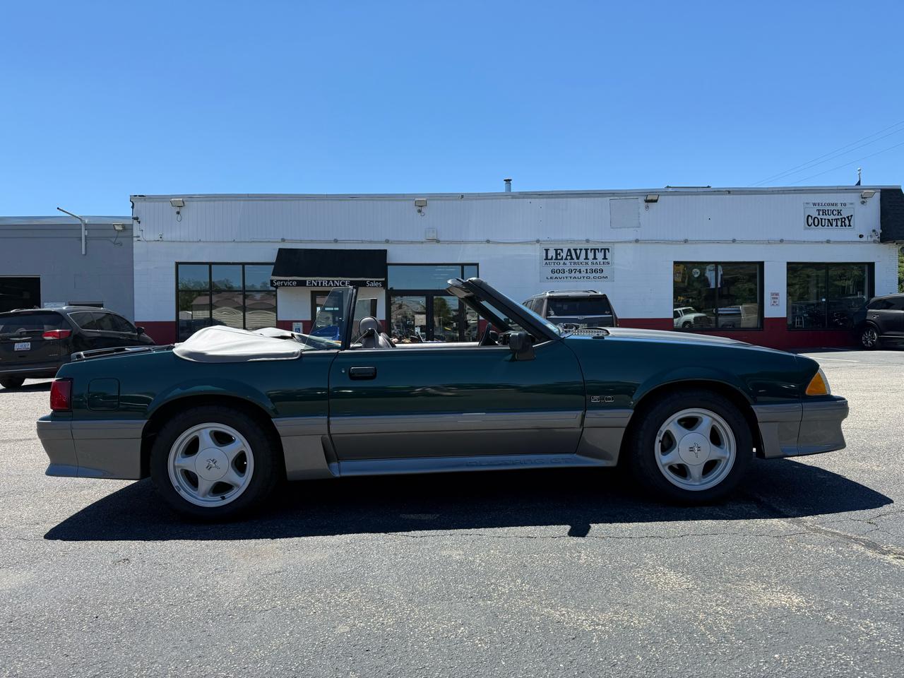 Ford Mustang  1992