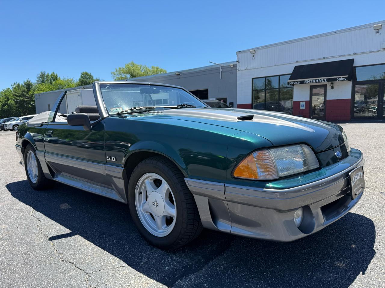 Ford Mustang  1992