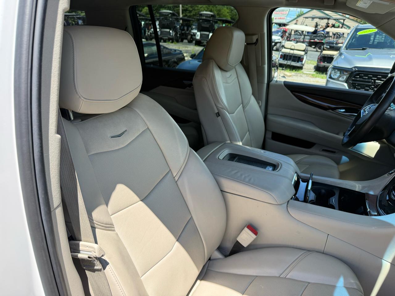 Cadillac Escalade ESV  2017