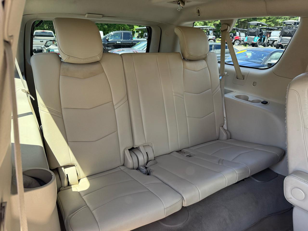 Cadillac Escalade ESV  2017