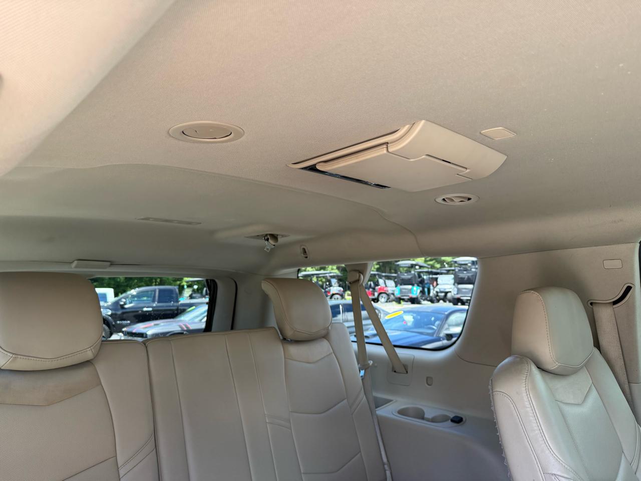 Cadillac Escalade ESV  2017