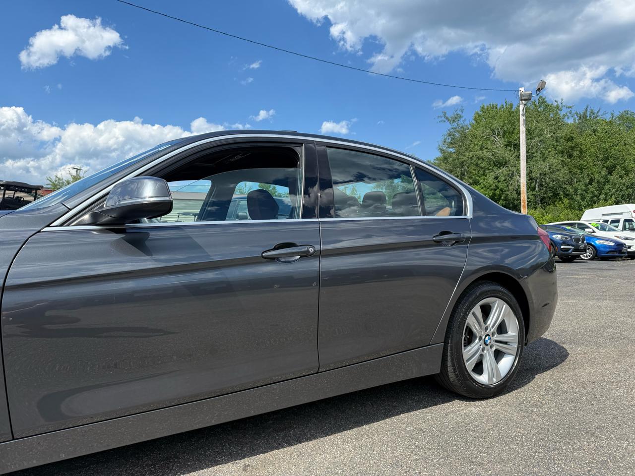 BMW 3 Series  2017