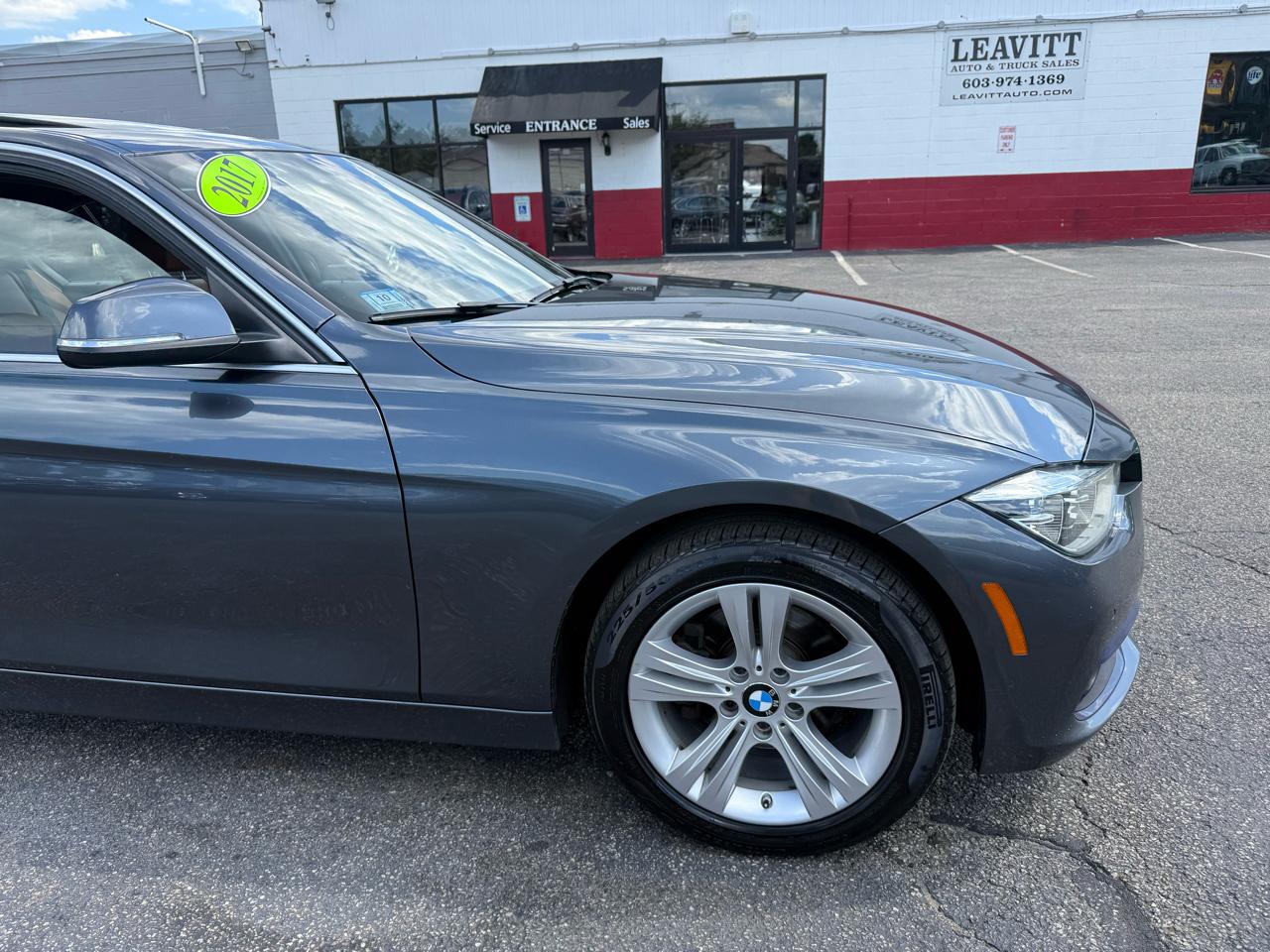 BMW 3 Series  2017