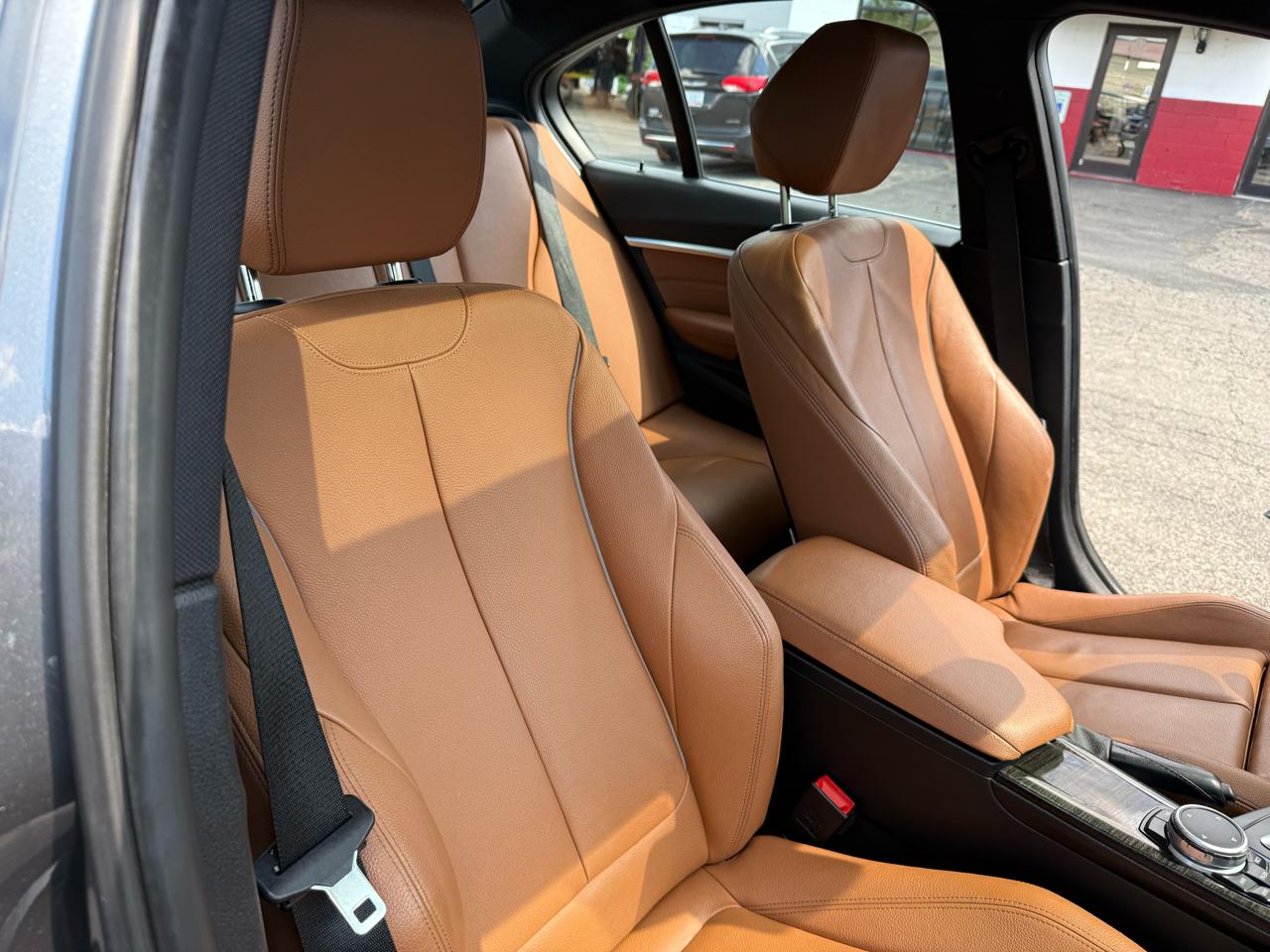 BMW 3 Series  2017