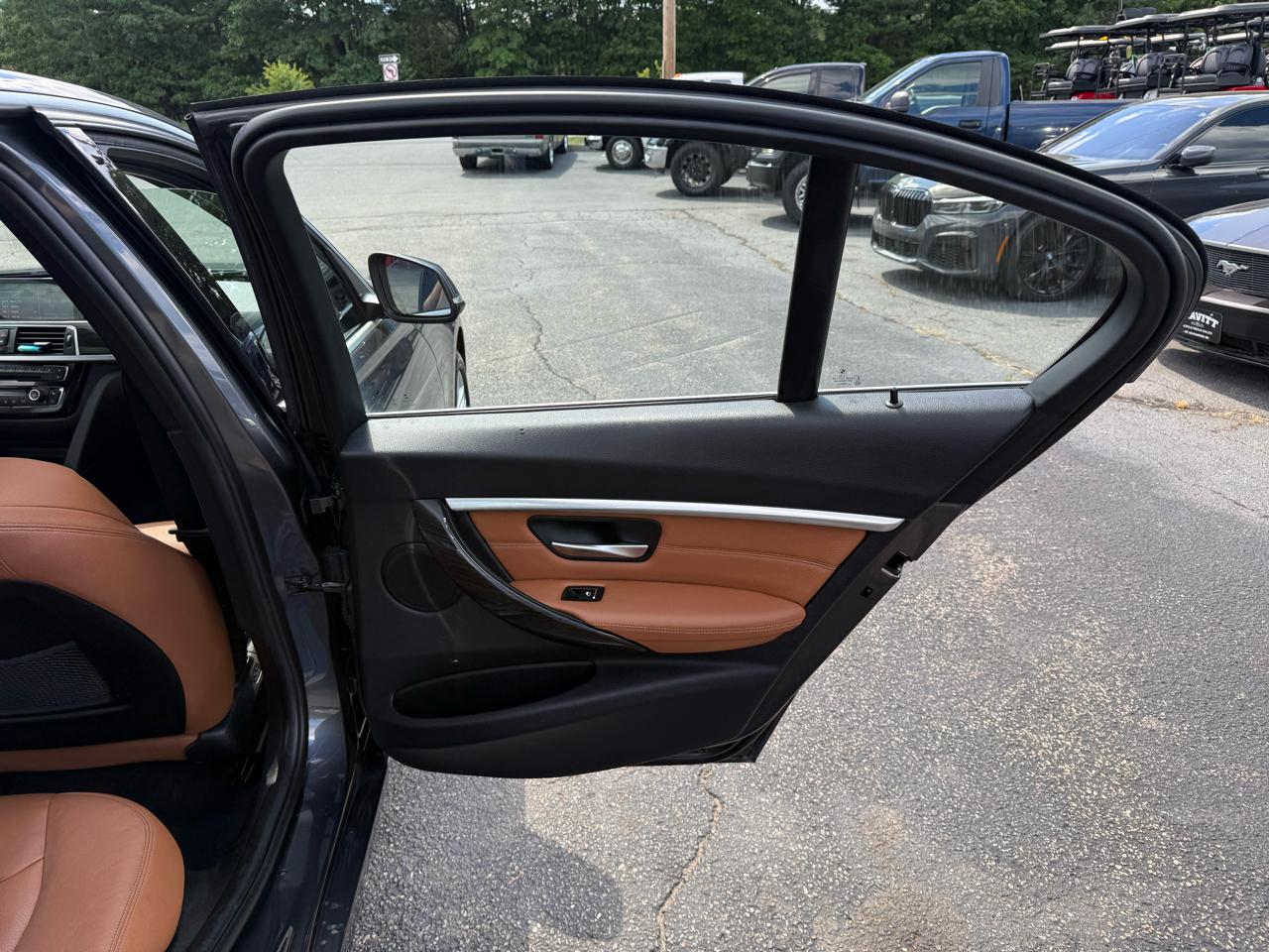 BMW 3 Series  2017