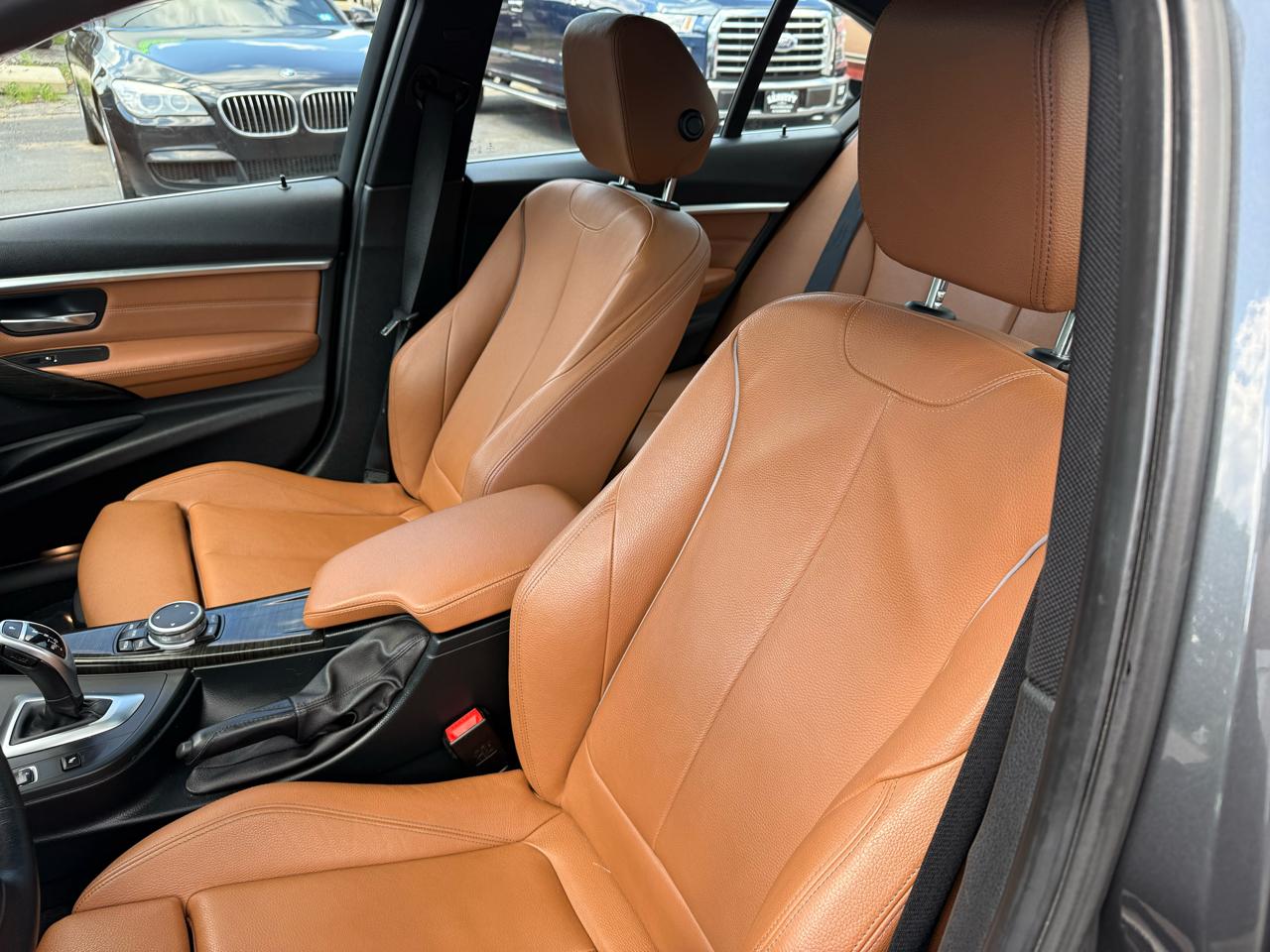 BMW 3 Series  2017