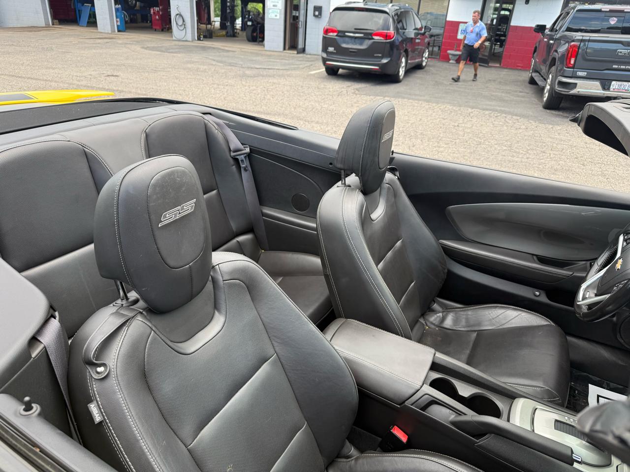 Chevrolet Camaro 2dr Conv SS w/2SS 2015