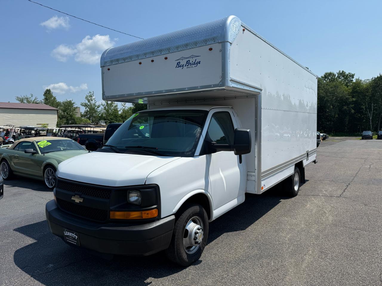 Chevrolet Express Commercial Cutaway 3500 Van 159" 2015