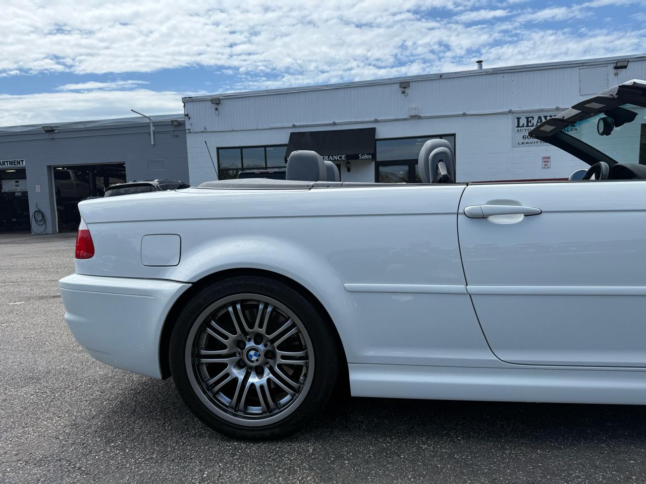 BMW 3 Series  2002