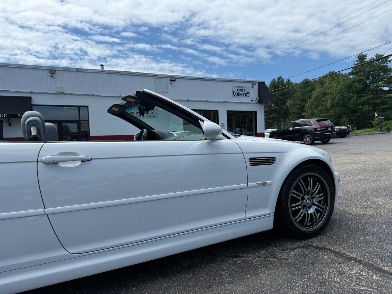 BMW 3 Series  2002