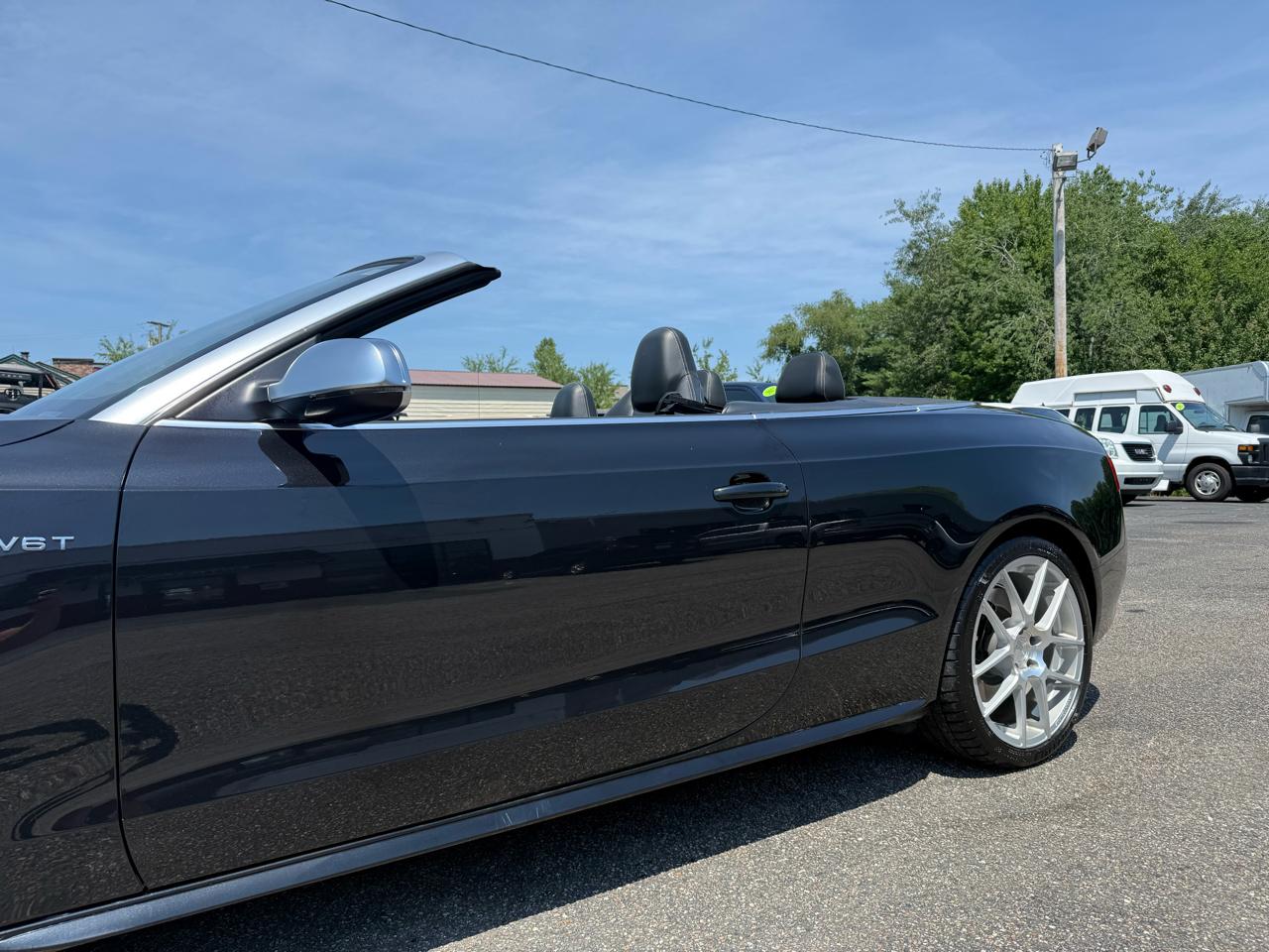 Audi S5  2011