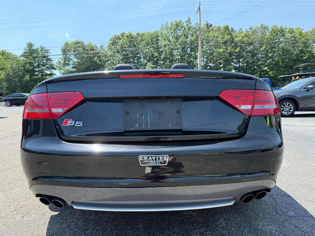 Audi S5  2011