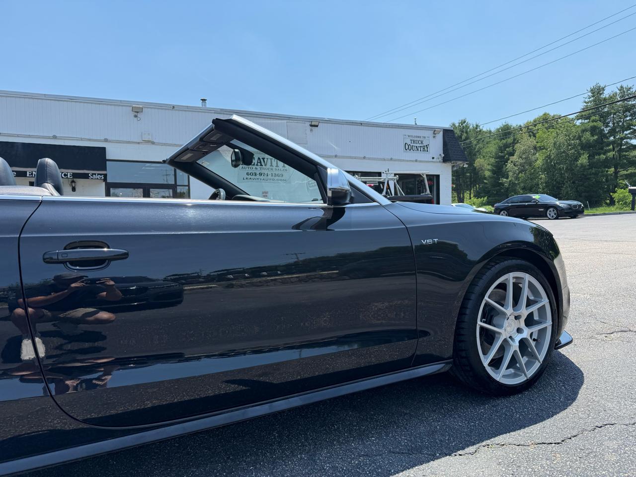 Audi S5  2011