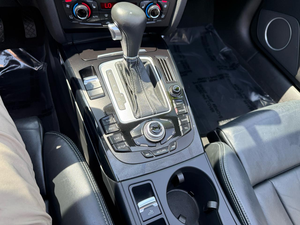 Audi S5  2011